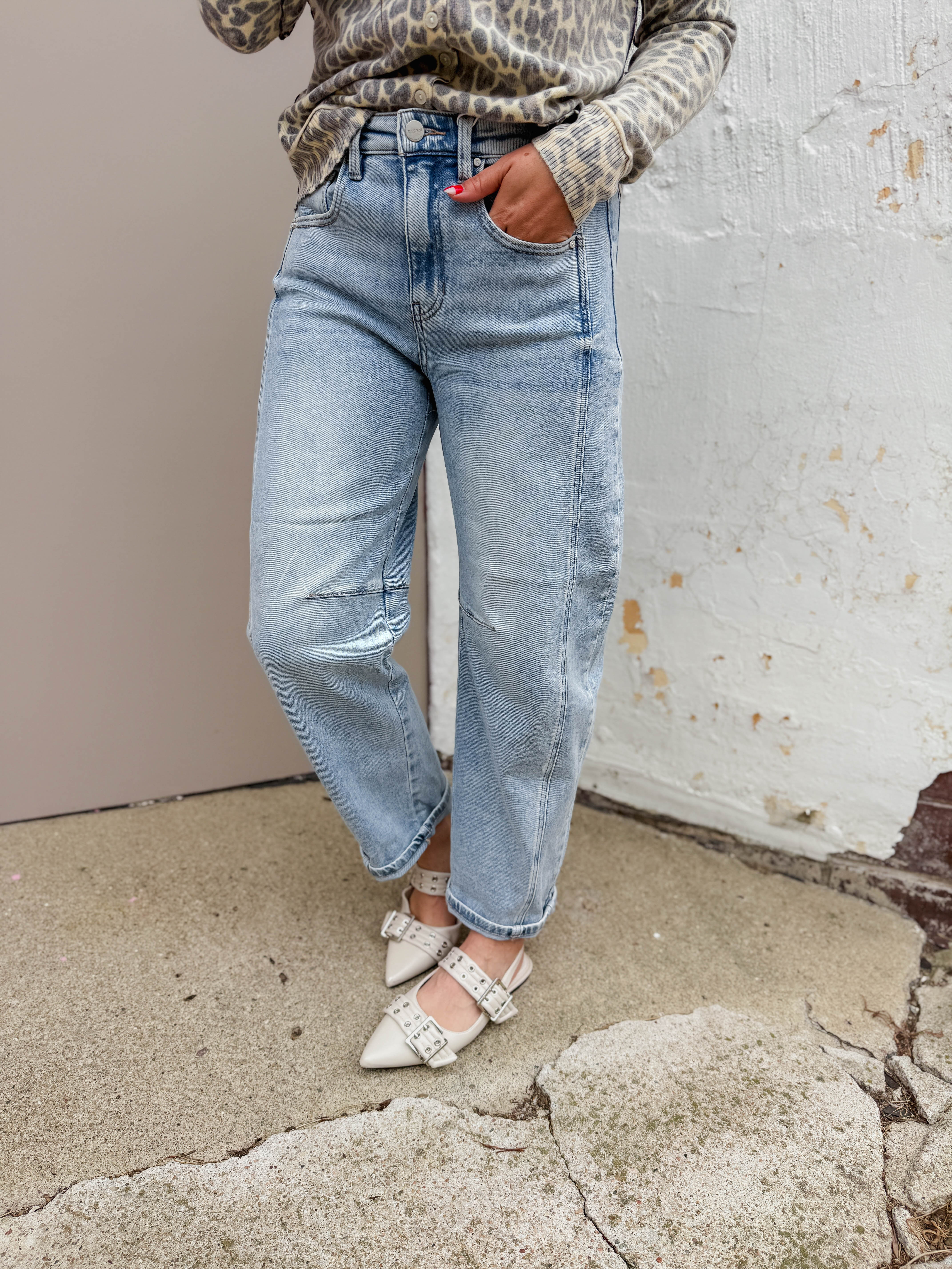 Kam High Rise Boyfriend Barrel Denim-Light Wash - Image 12