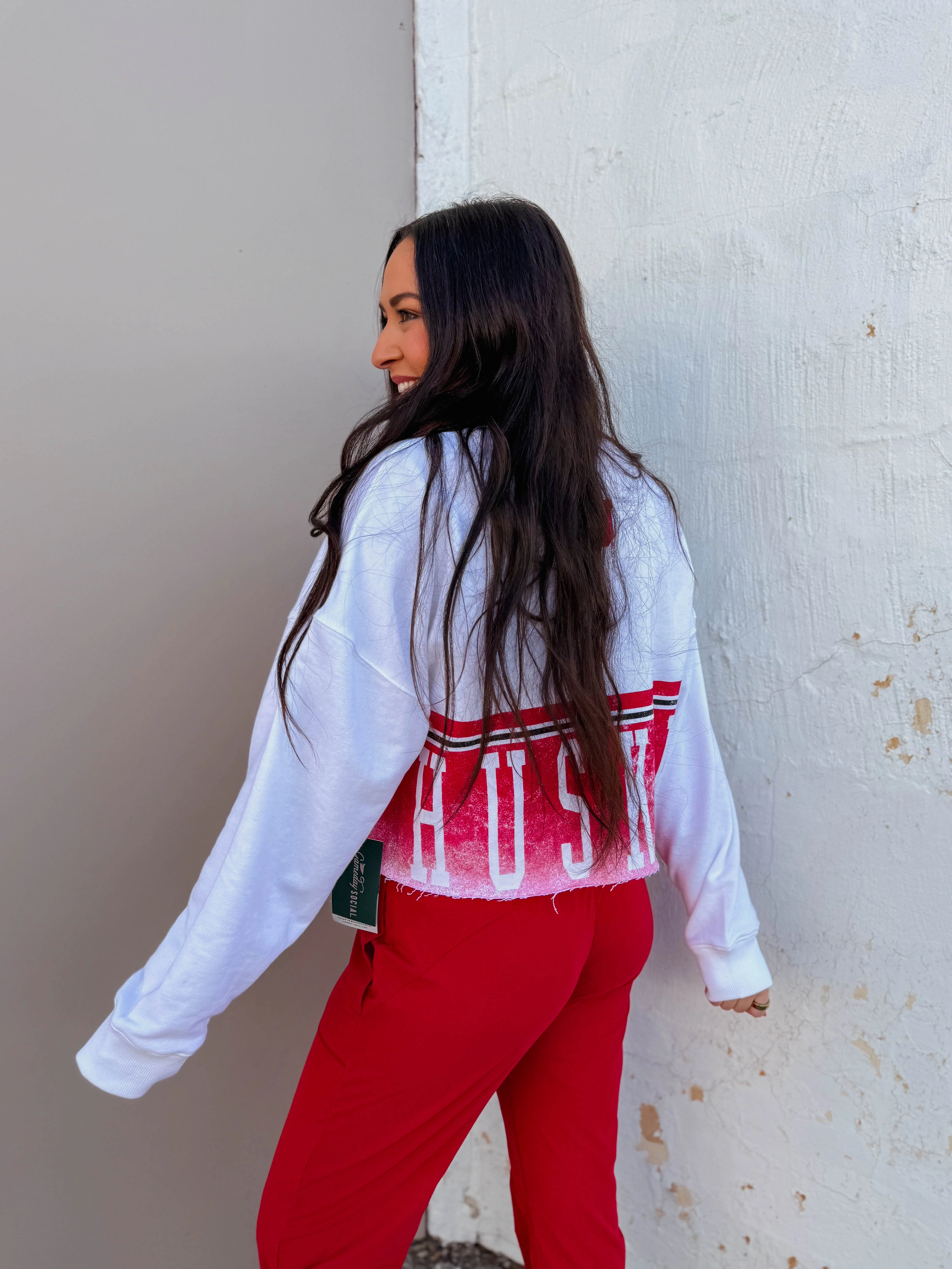 Nebraska Conway Cropped Pullover - Image 13